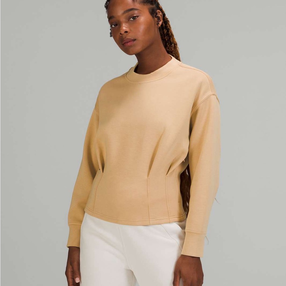 Sz 8 Lululemon Gathered Waist Crew Pullover Pecan Tan